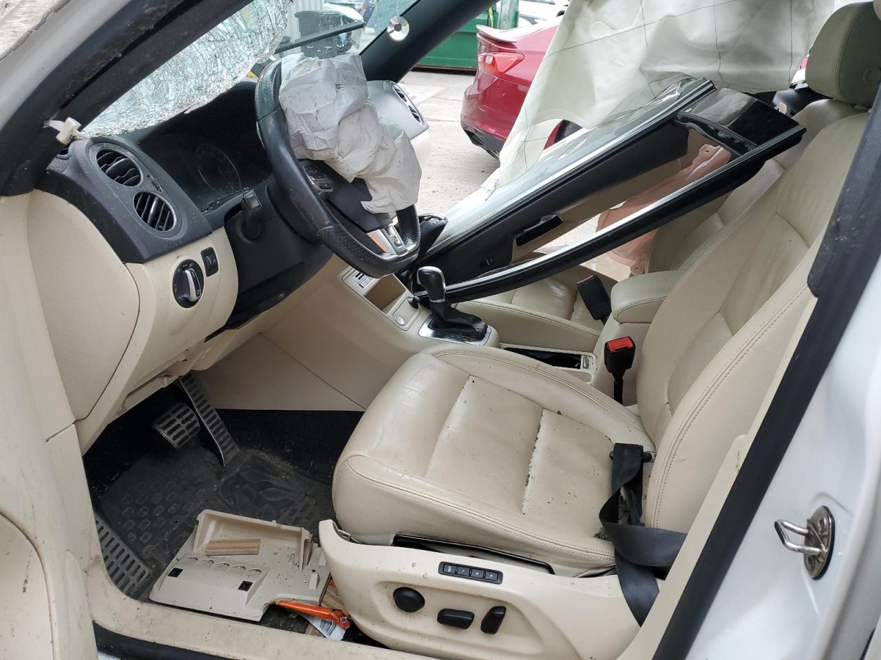 2015 Volkswagen Tiguan S VIN: WVGBV7AX1FW029684 Lot: 91636435