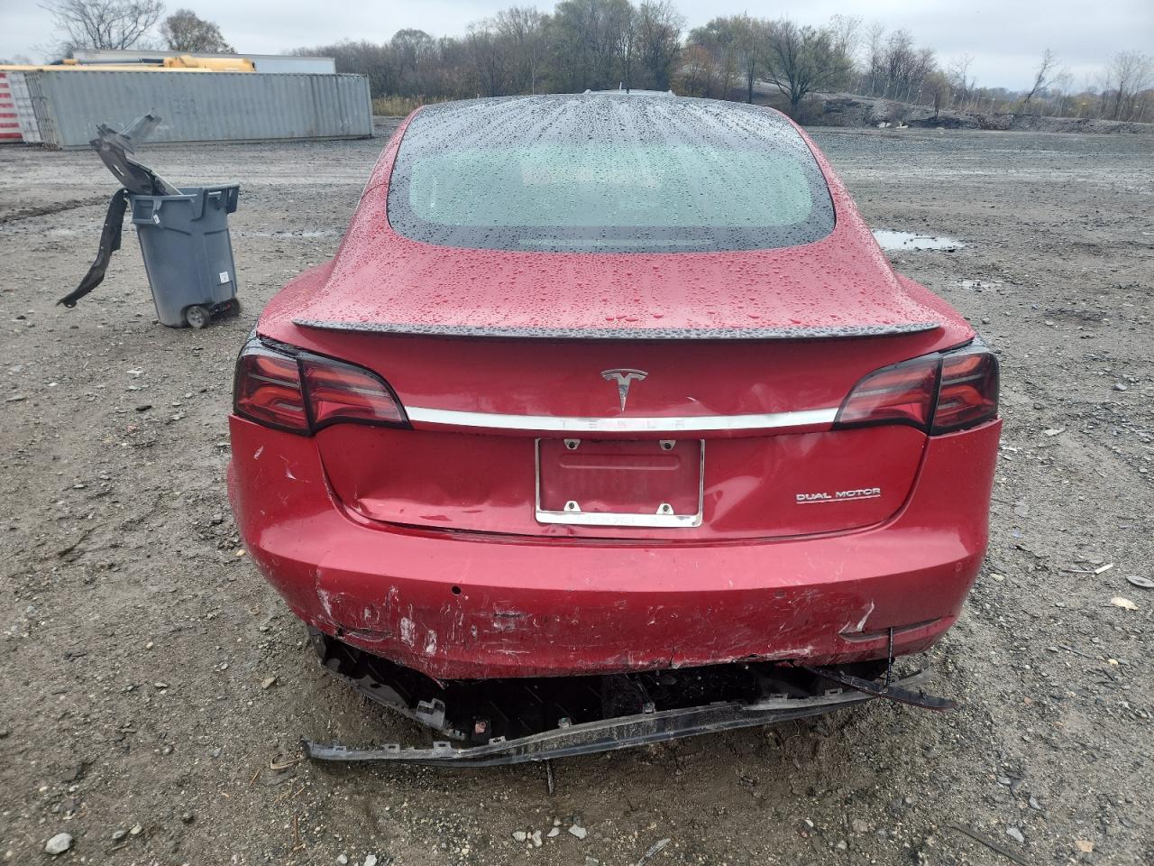 2018 Tesla Model 3 VIN: 5YJ3E1EBXJF063169 Lot: 93305405