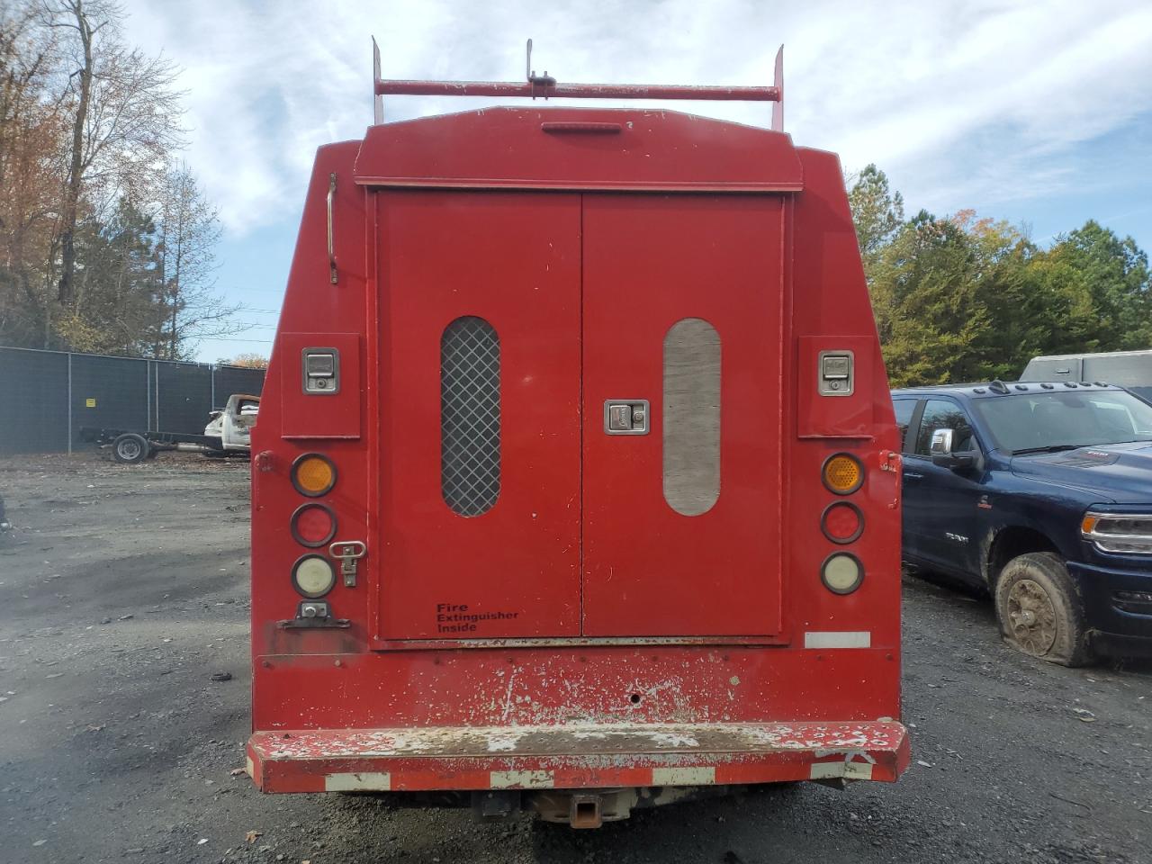 2012 Ford F350 Super Duty Utility / Service Truck VIN: 1FT8X3BT8CEB47827 Lot: 90360635