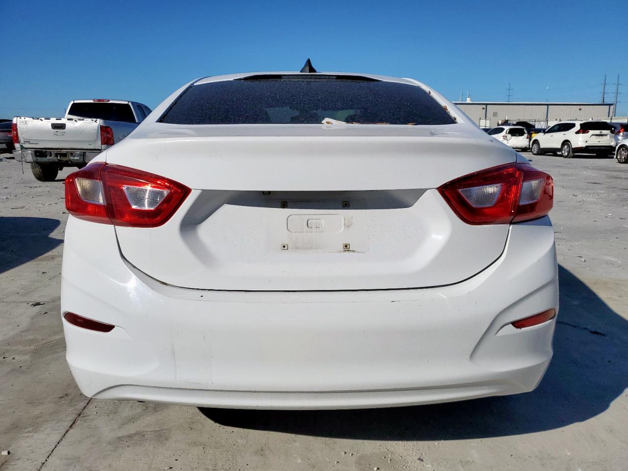 2018 Chevrolet Cruze Ls VIN: 1G1BC5SM5J7236271 Lot: 91200785