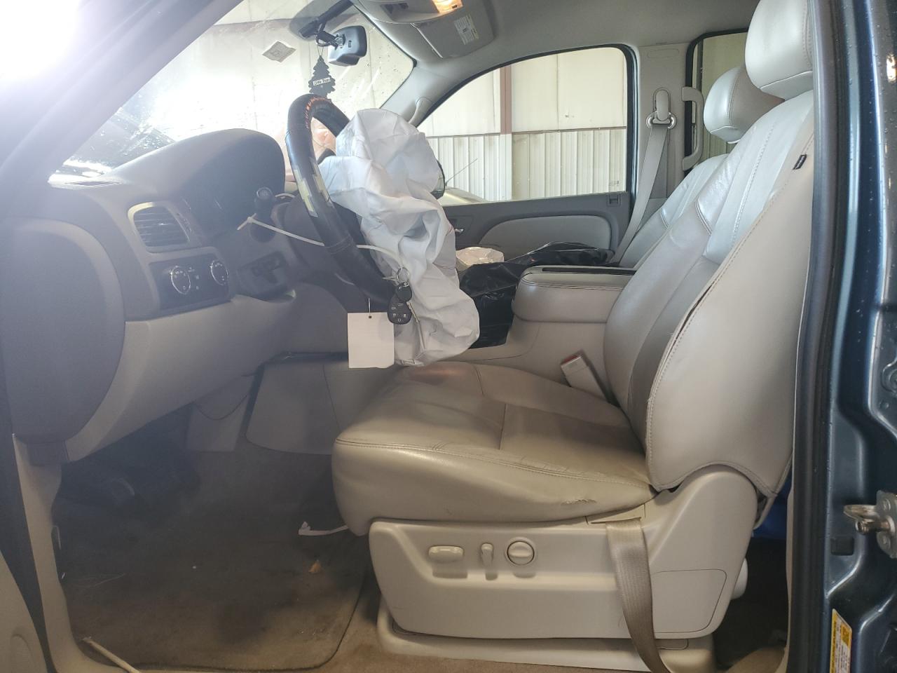 2010 Chevrolet Tahoe K1500 Lt VIN: 1GNUKBE09AR259137 Lot: 91124775