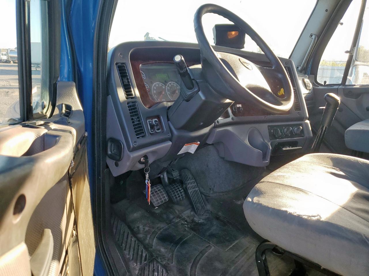 2017 Freightliner 114Sd Box Truck VIN: 3ALHG3DV1HDHY9579 Lot: 86282275