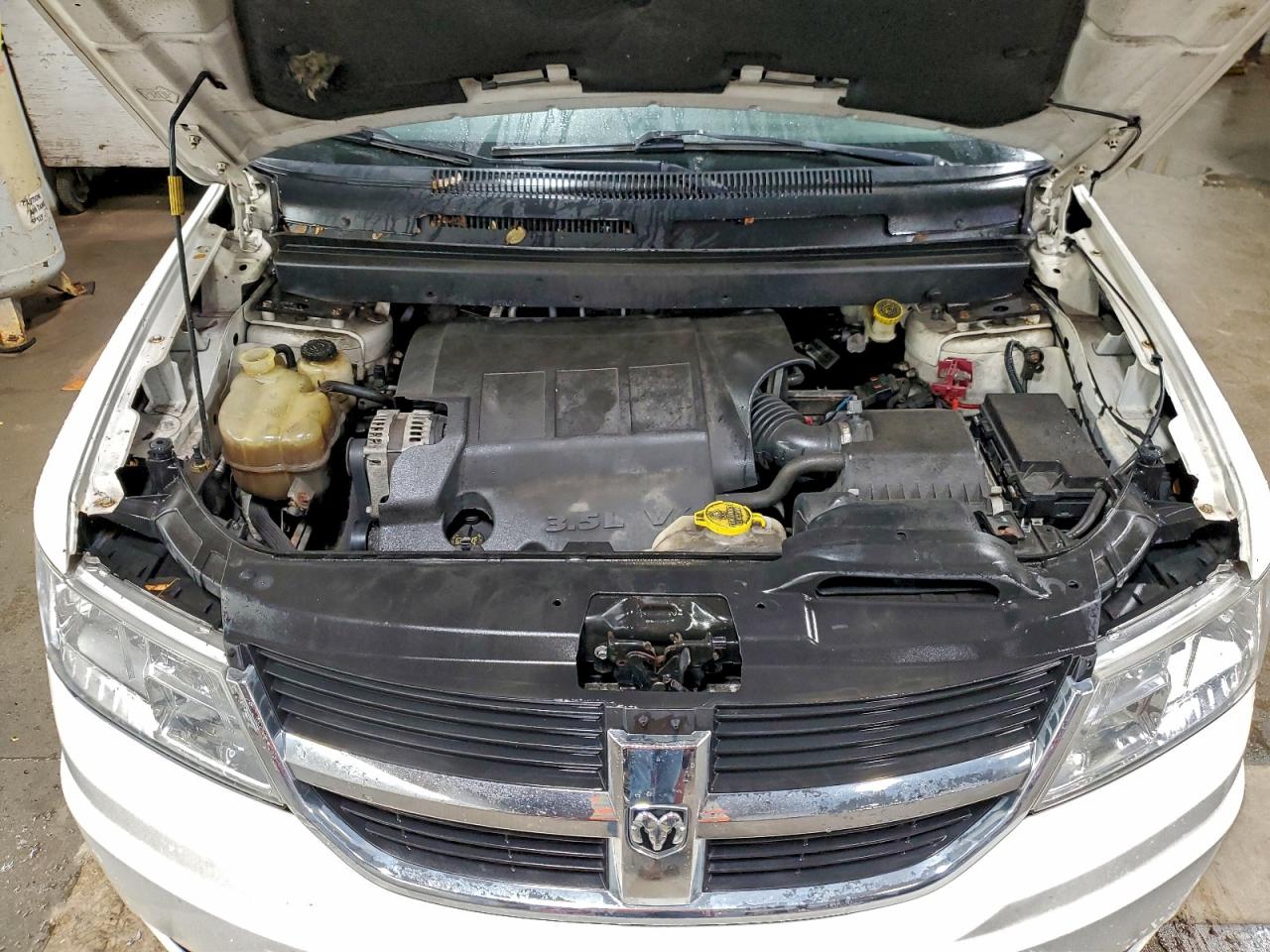 2010 Dodge Journey R/T VIN: 3D4PH9FV7AT225893 Lot: 94295405