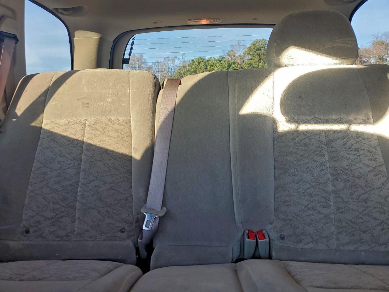 2006 GMC Envoy VIN: 1GKDS13S562323055 Lot: 94316235