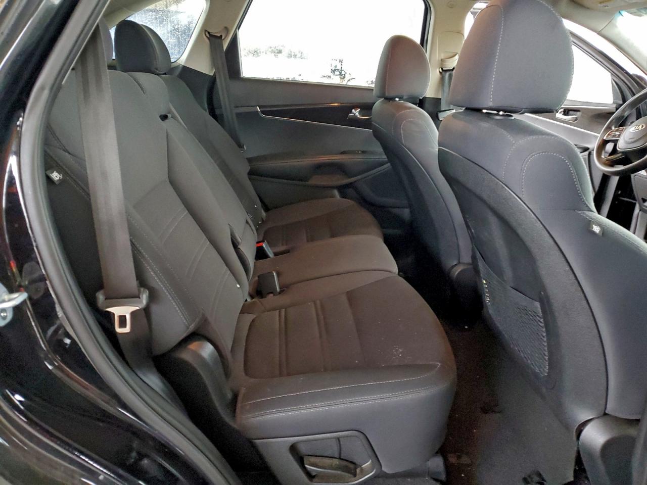 2019 Kia Sorento L VIN: 5XYPG4A33KG565303 Lot: 93819525