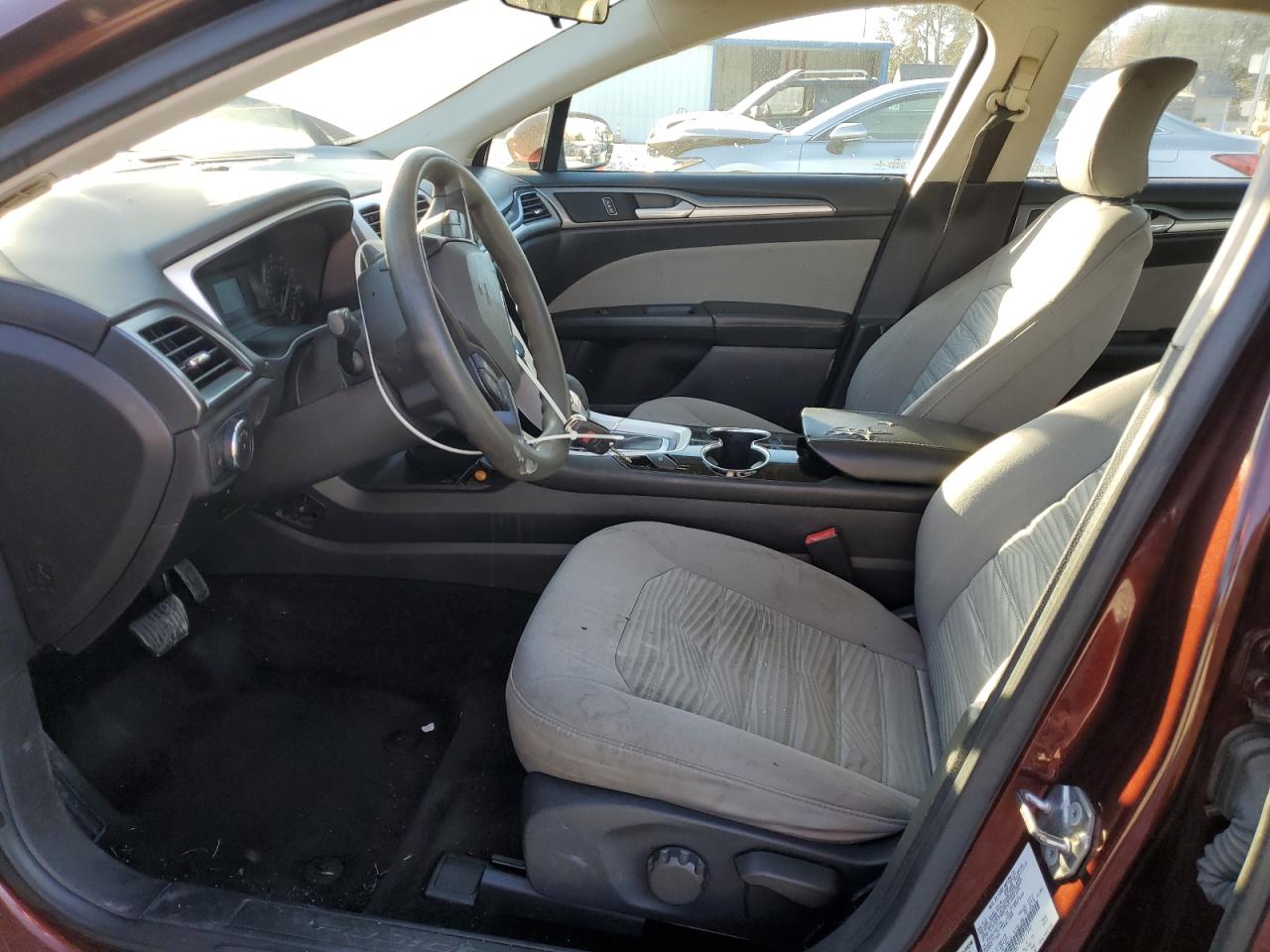 2016 Ford Fusion S VIN: 3FA6P0G77GR311952 Lot: 93231385