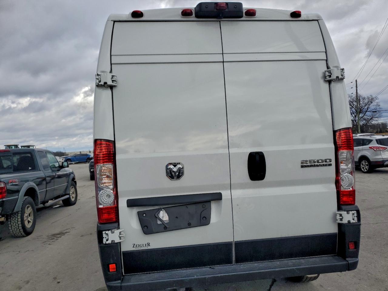 2024 Ram Promaster 2500 2500 High VIN: 3C6LRVDG7RE141649 Lot: 93669405