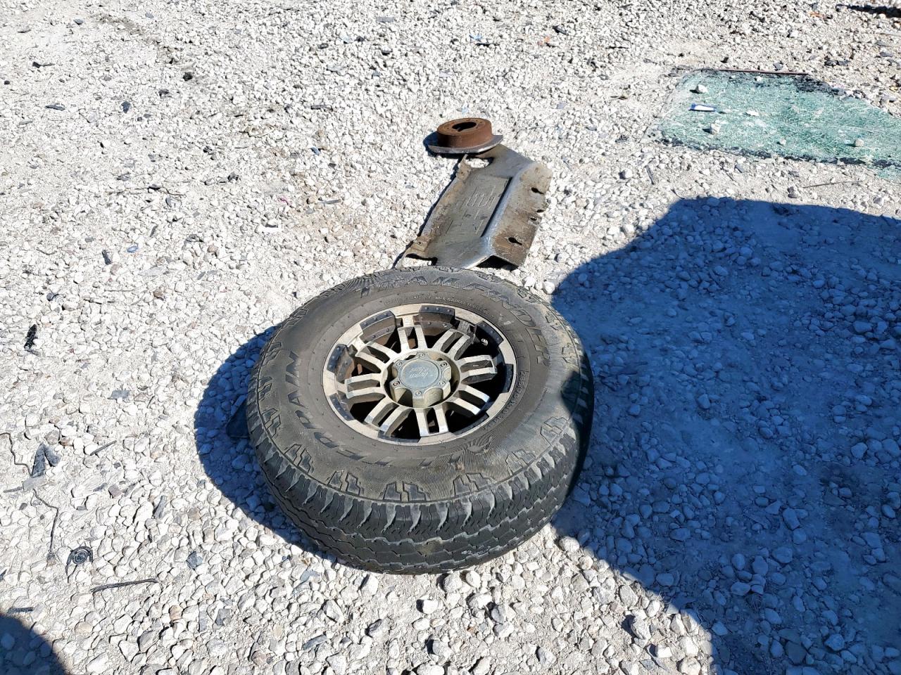 2007 Hummer H3 VIN: 5GTDN13E178192338 Lot: 92198175