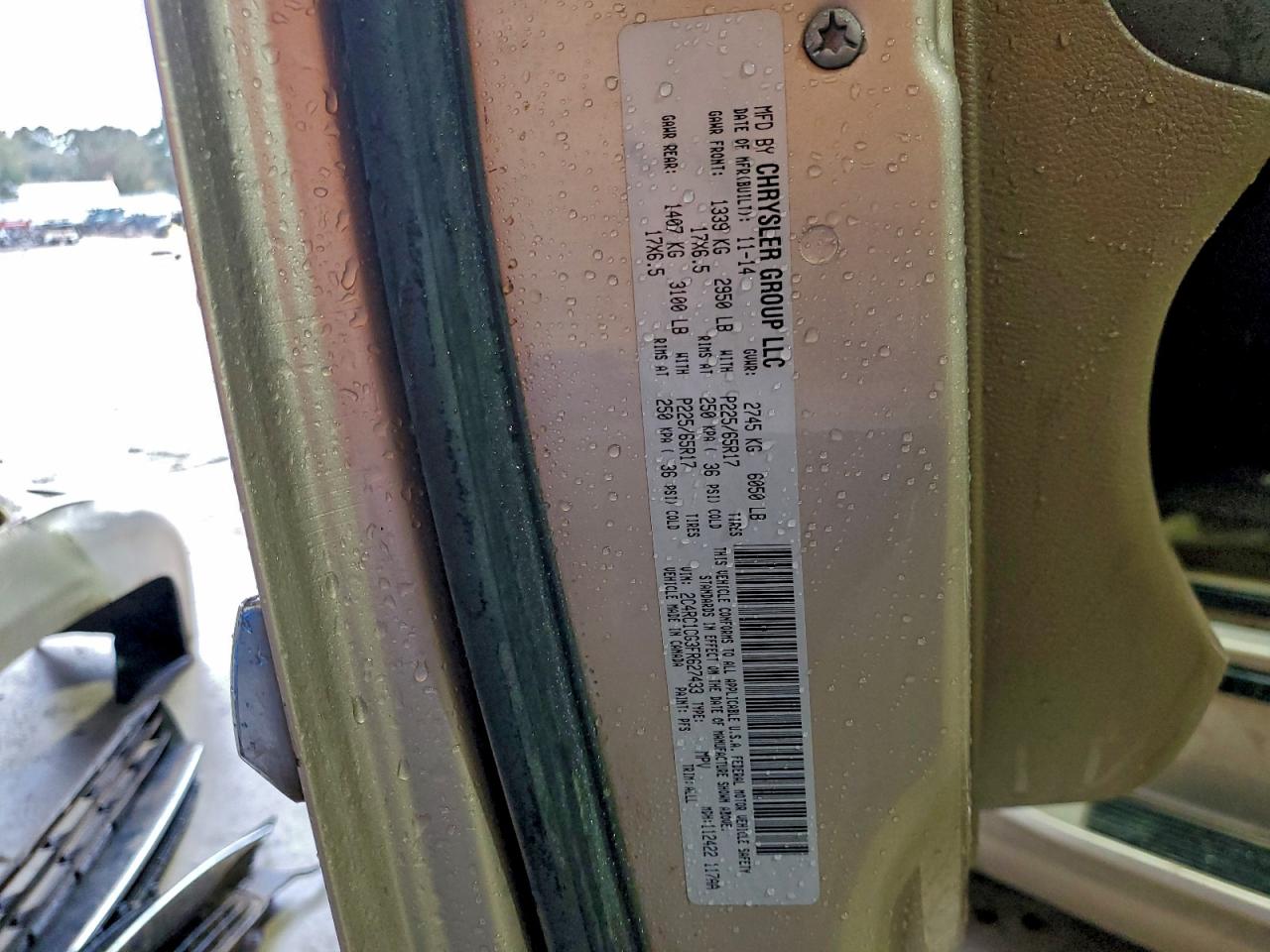 2015 Chrysler Town & Country Touring L VIN: 2C4RC1CG3FR627433 Lot: 93851895