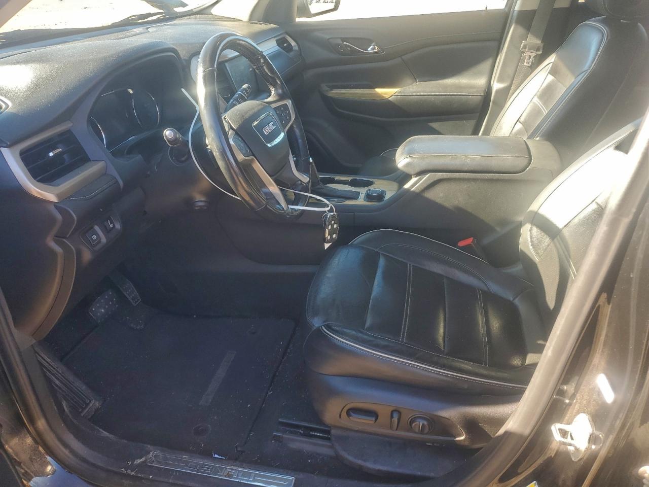 2019 GMC Acadia Denali VIN: 1GKKNXLS4KZ140829 Lot: 93823865