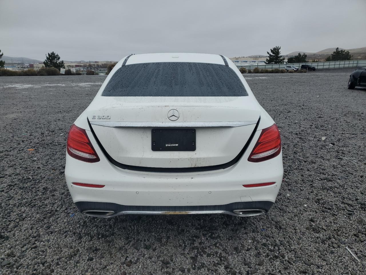 2017 Mercedes-Benz E 300 VIN: WDDZF4JB2HA174936 Lot: 93542815