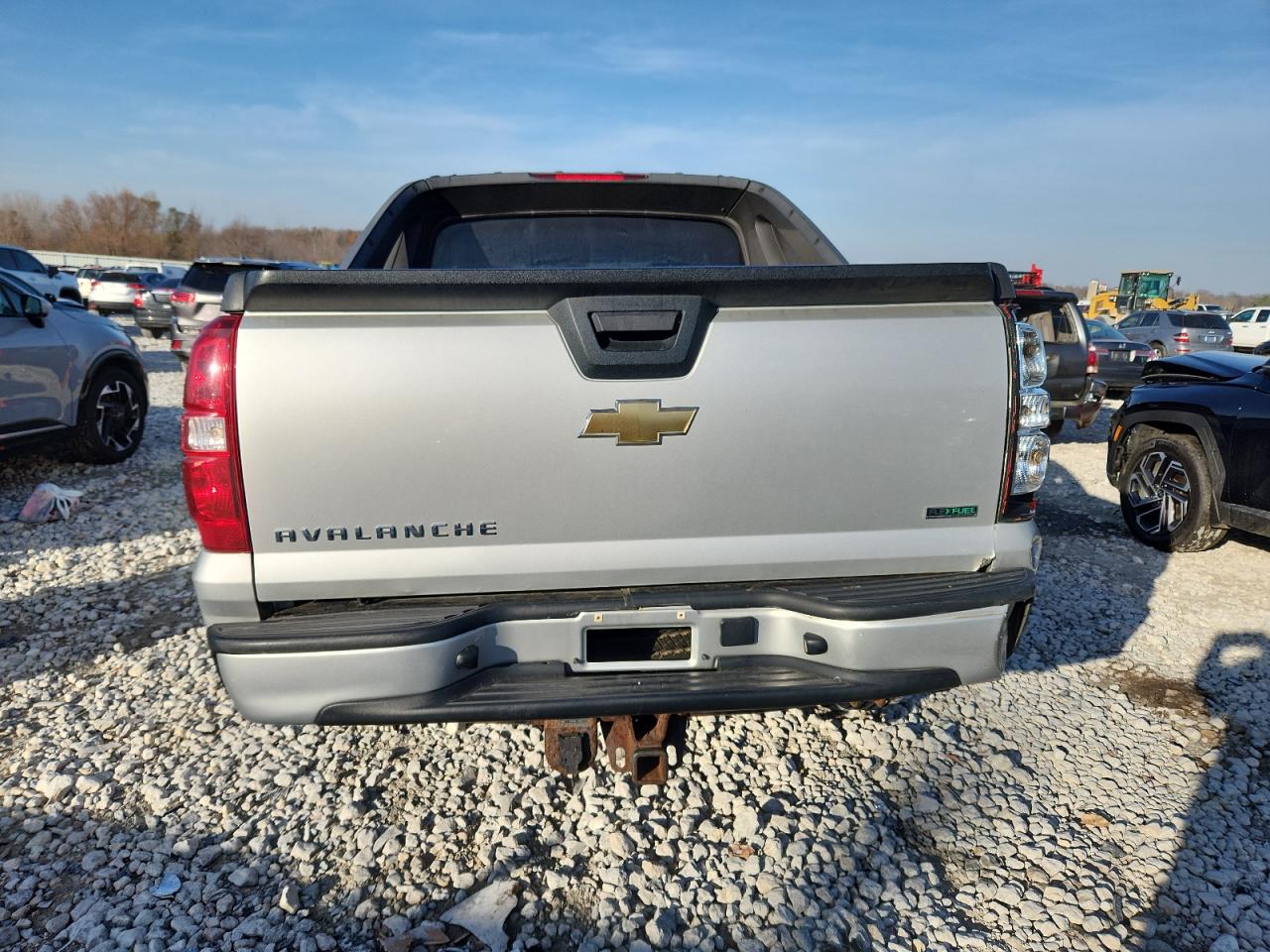 2011 Chevrolet Avalanche Ls VIN: 3GNTKEE38BG138589 Lot: 92671195