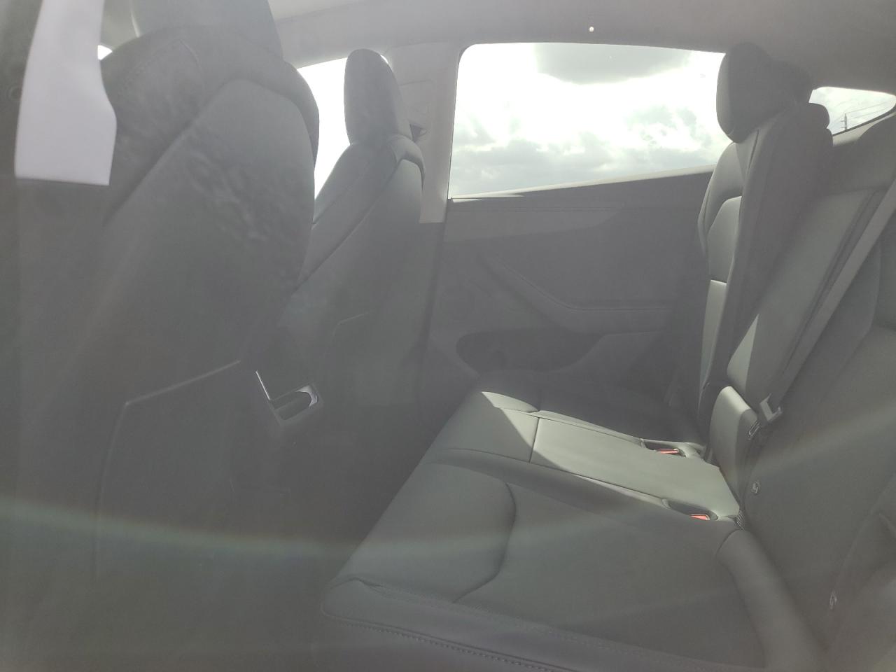 2026 Tesla Model Y VIN: 7SAYGDED3TA486259 Lot: 91719515