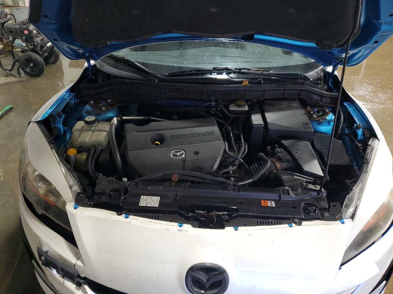 2011 Mazda 3 S VIN: JM1BL1K50B1377987 Lot: 93662375