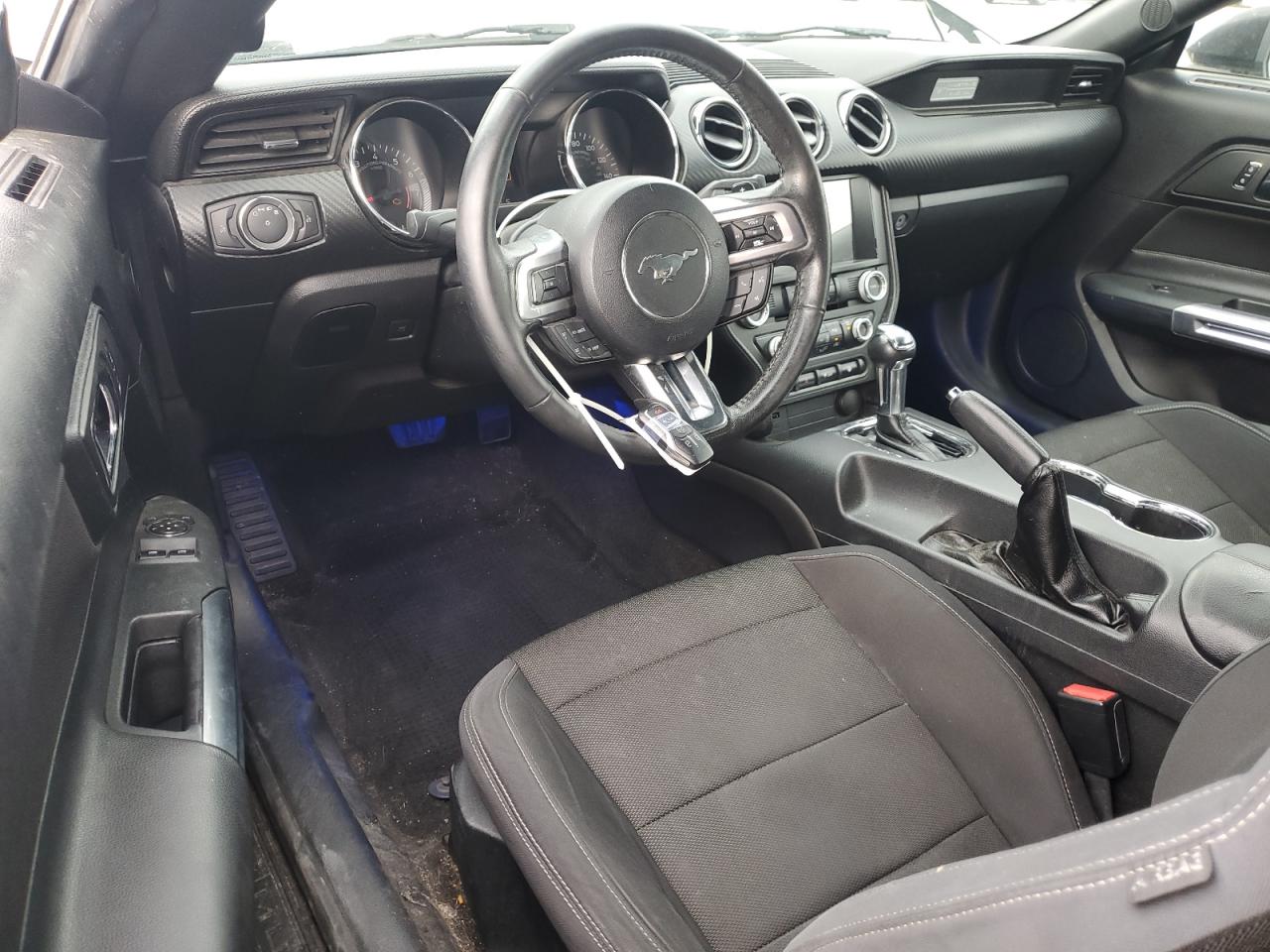 2016 Ford Mustang VIN: 1FA6P8AM1G5303653 Lot: 92435585