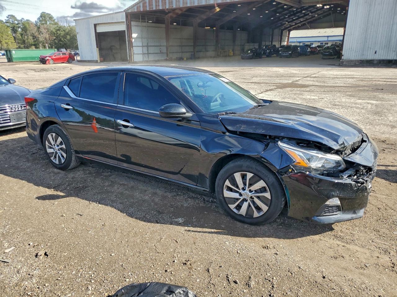2020 Nissan Altima S VIN: 1N4BL4BV5LC131949 Lot: 94741785