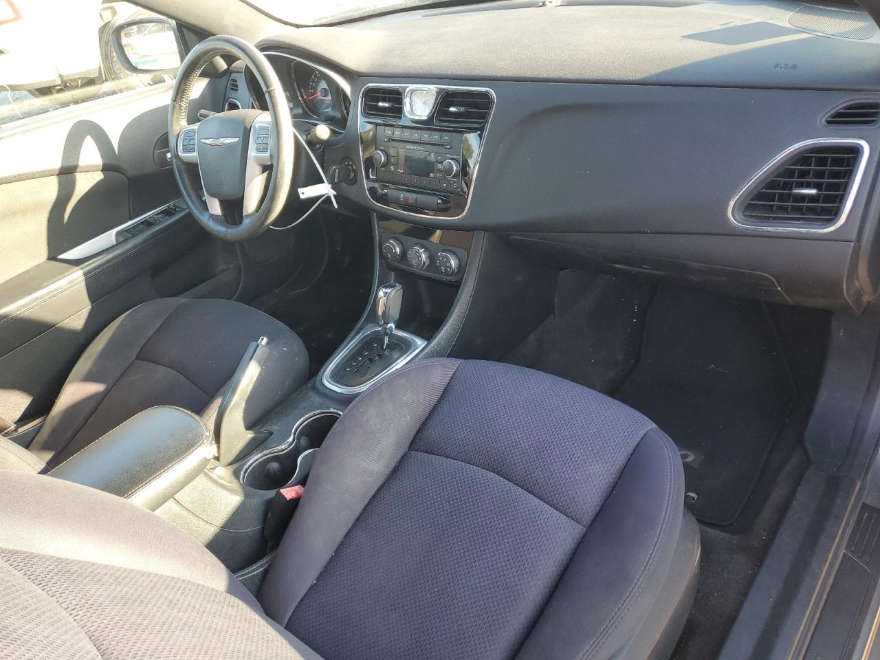 2012 Chrysler 200 Touring VIN: 1C3BCBEB5CN229436 Lot: 92327185