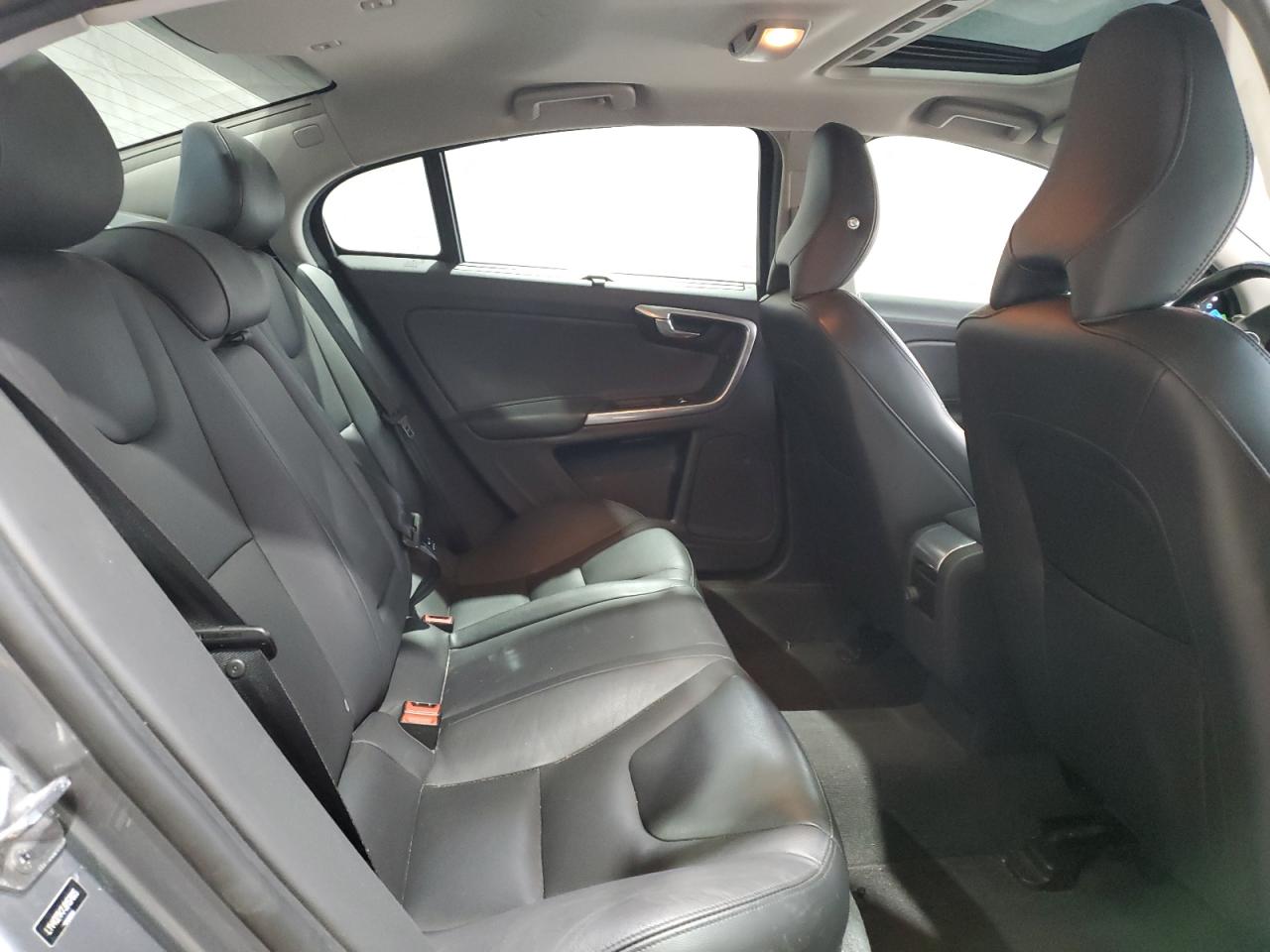 2018 Volvo S60 Inscription VIN: LYV402TK7JB157605 Lot: 90667485