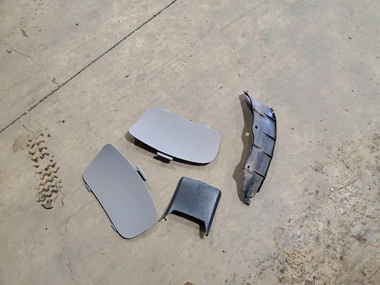 2006 Toyota Corolla Matrix Base VIN: 2T1LR30EX6C563524 Lot: 94430875