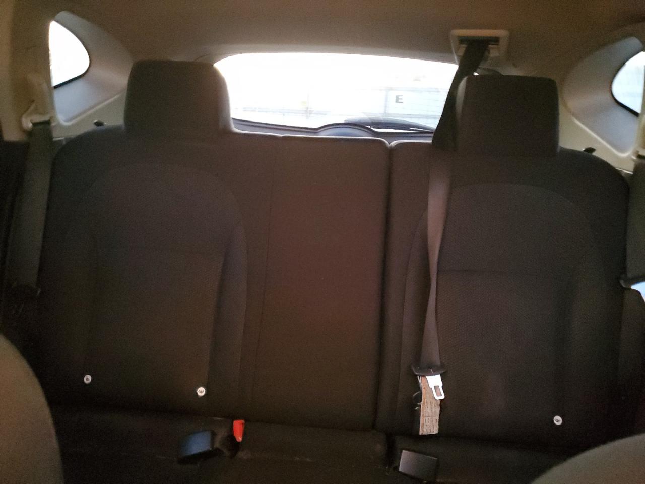 2015 Nissan Rogue Select S VIN: JN8AS5MT7FW658103 Lot: 92658915