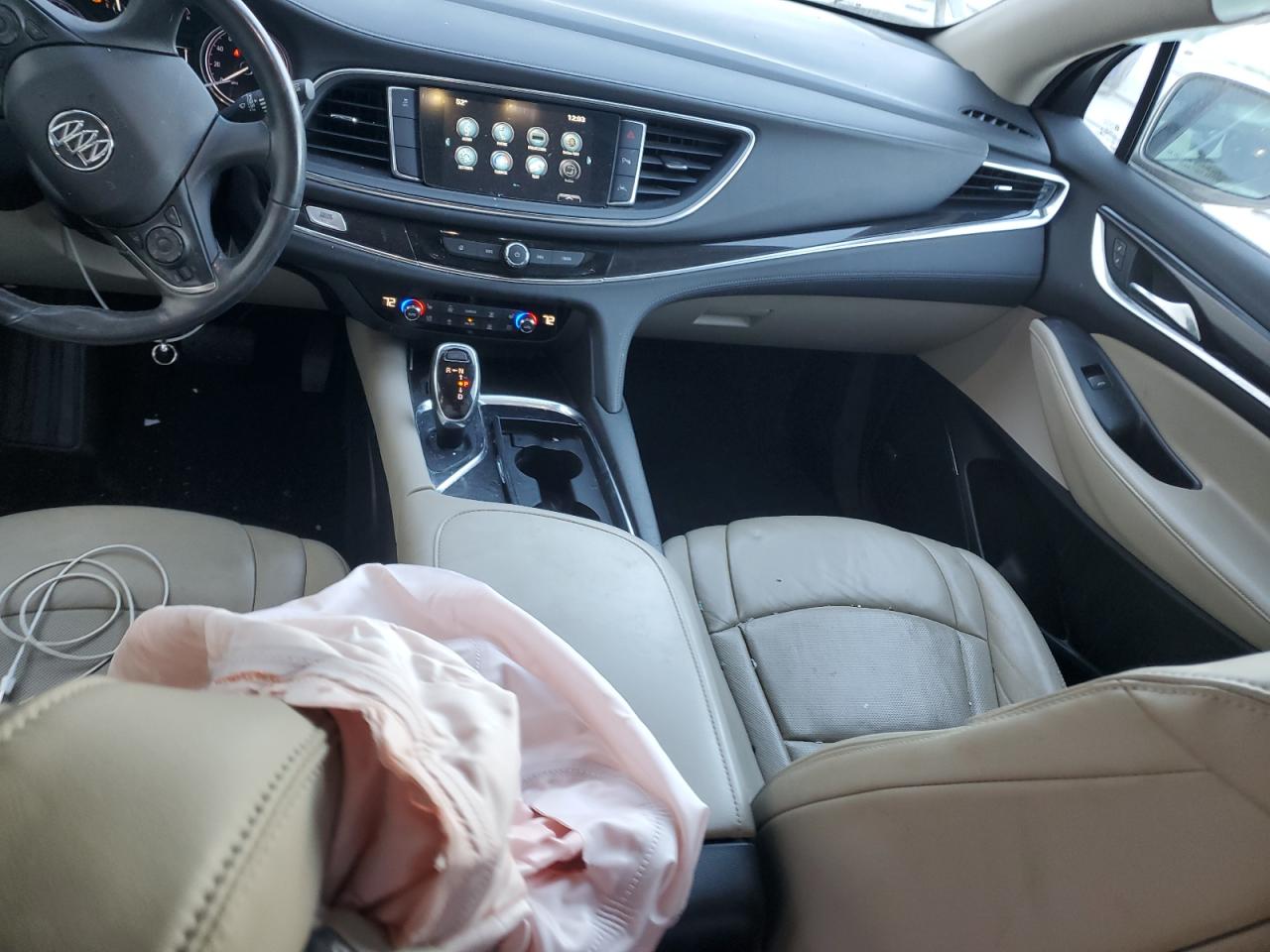 2018 Buick Enclave Premium VIN: 5GAERCKW4JJ173824 Lot: 91923585