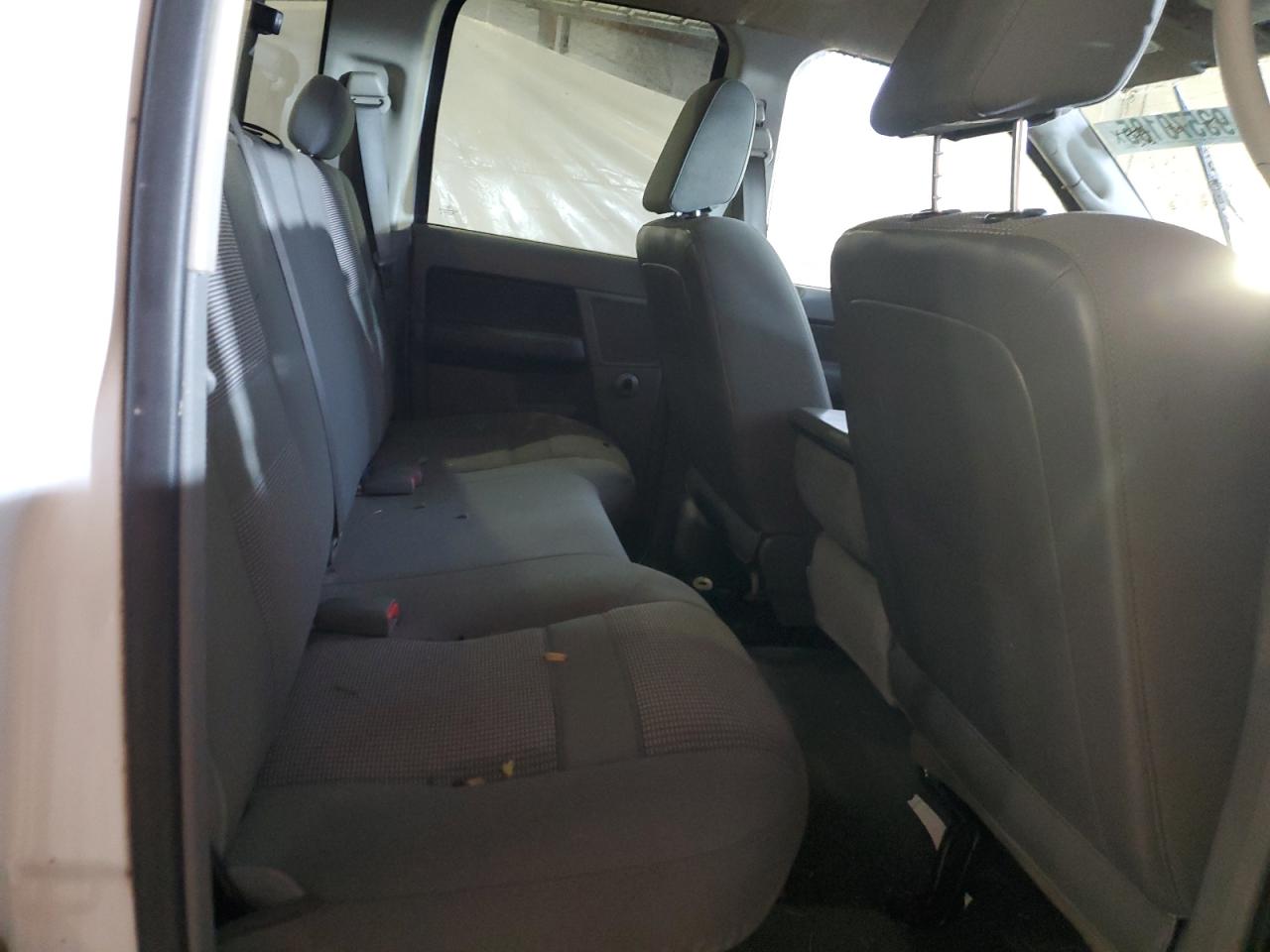 2007 Dodge Ram 1500 St VIN: 1D7HU18P77J540471 Lot: 93570185