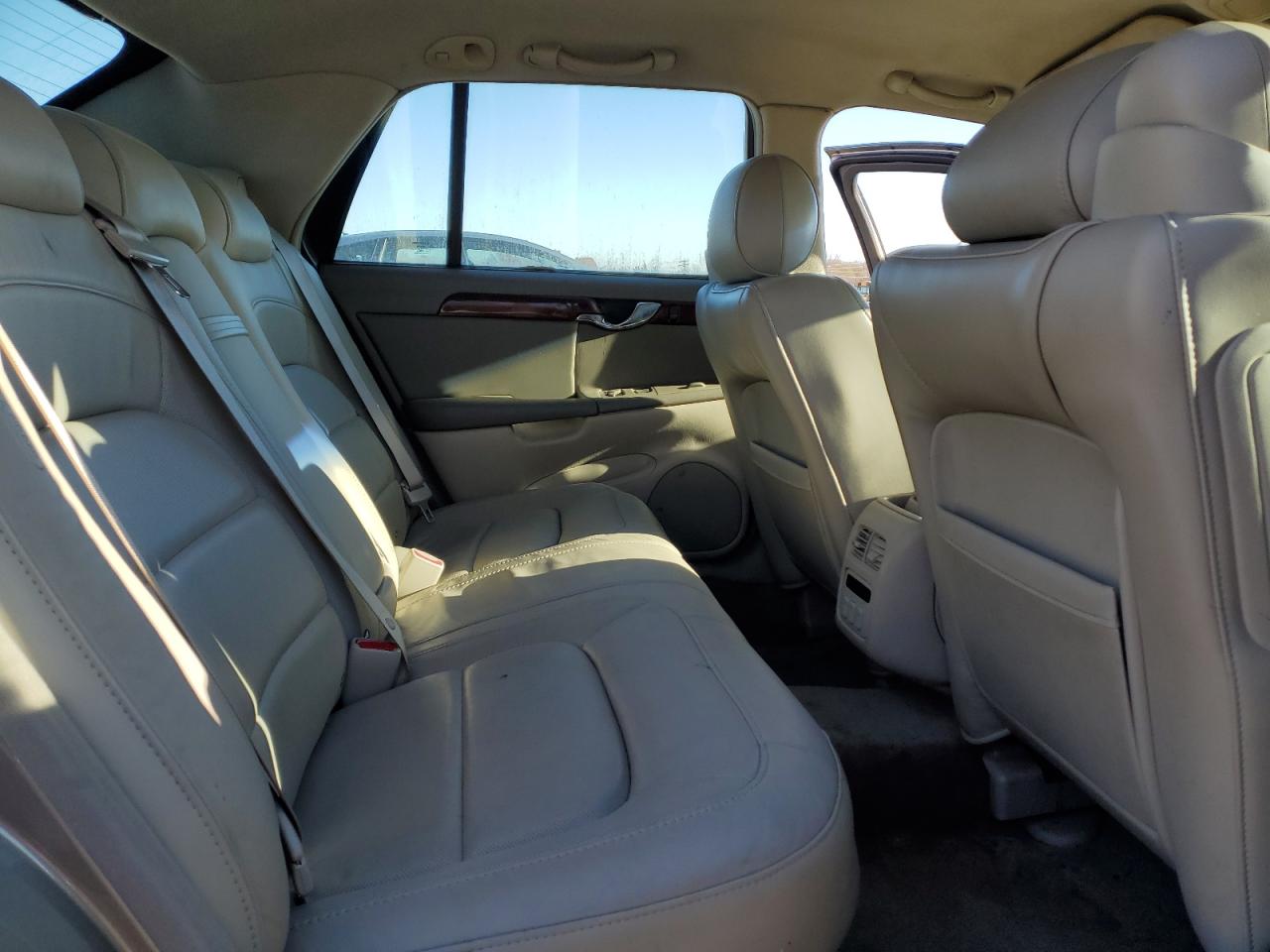 2004 Cadillac Deville VIN: 1G6KD57Y24U148254 Lot: 92372565