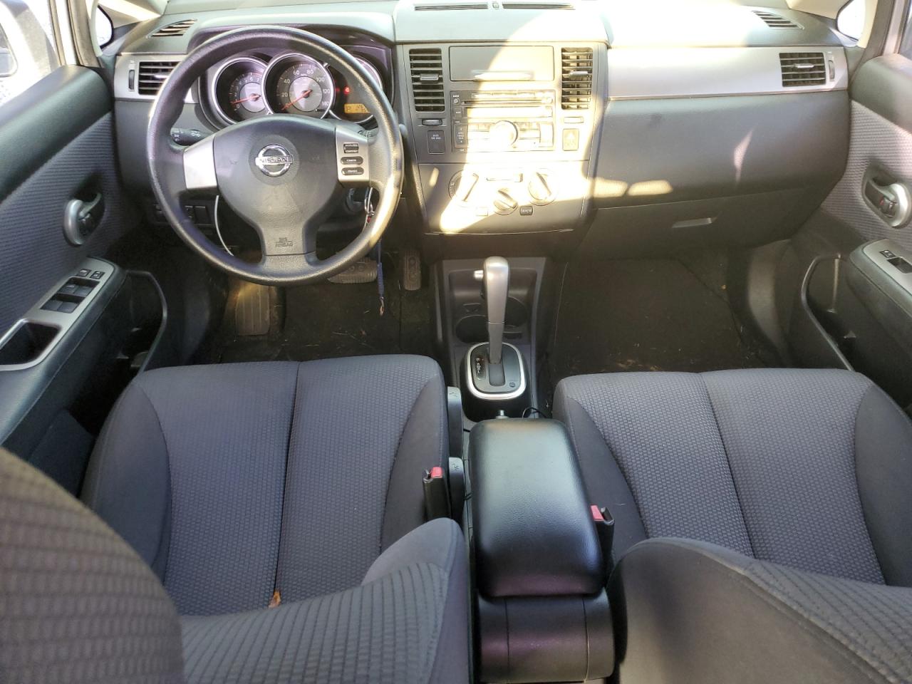 2007 Nissan Versa S VIN: 3N1BC11E87L443688 Lot: 91818555