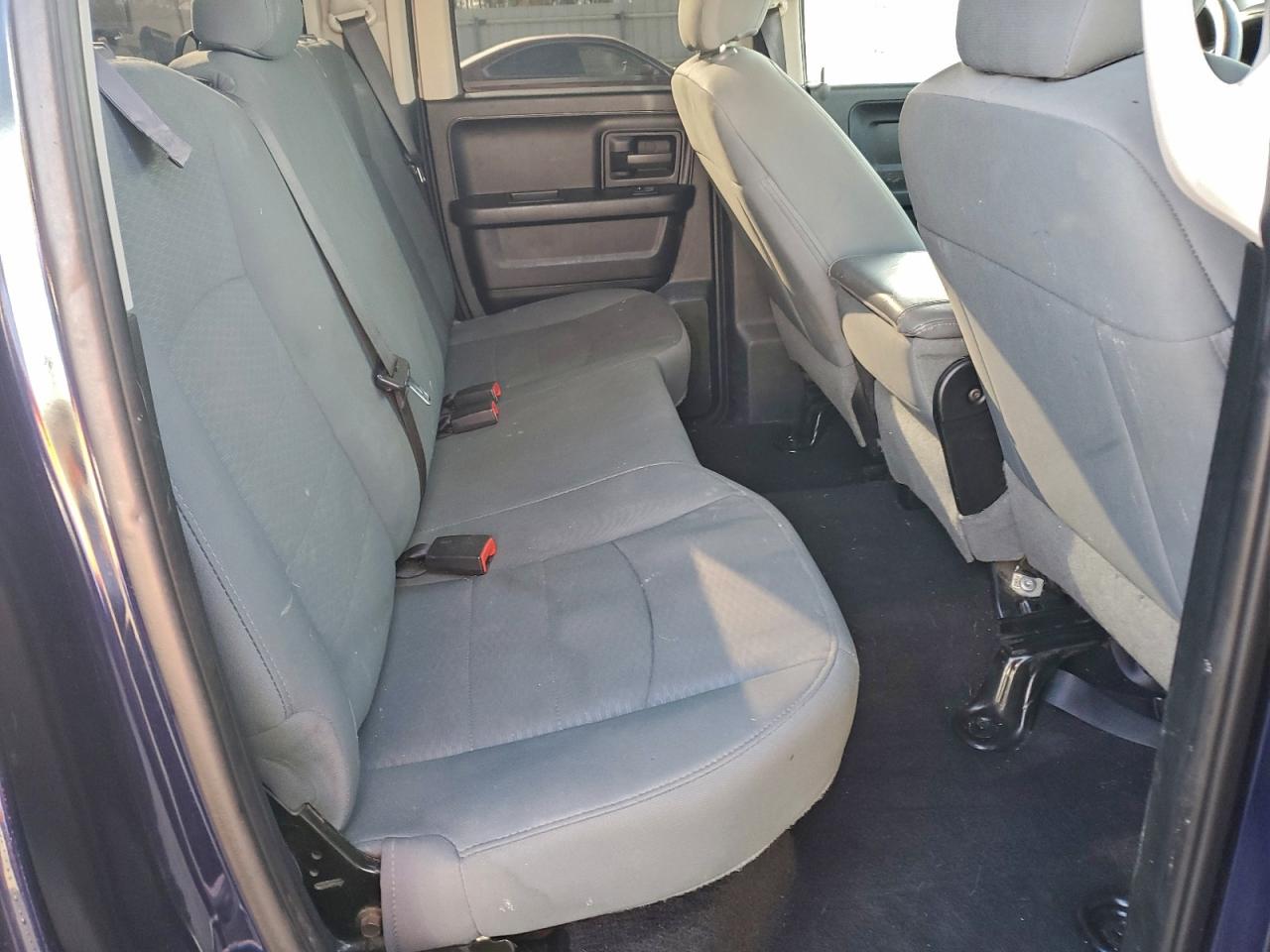 2017 Ram 1500 St VIN: 1C6RR7FG3HS864848 Lot: 93351695