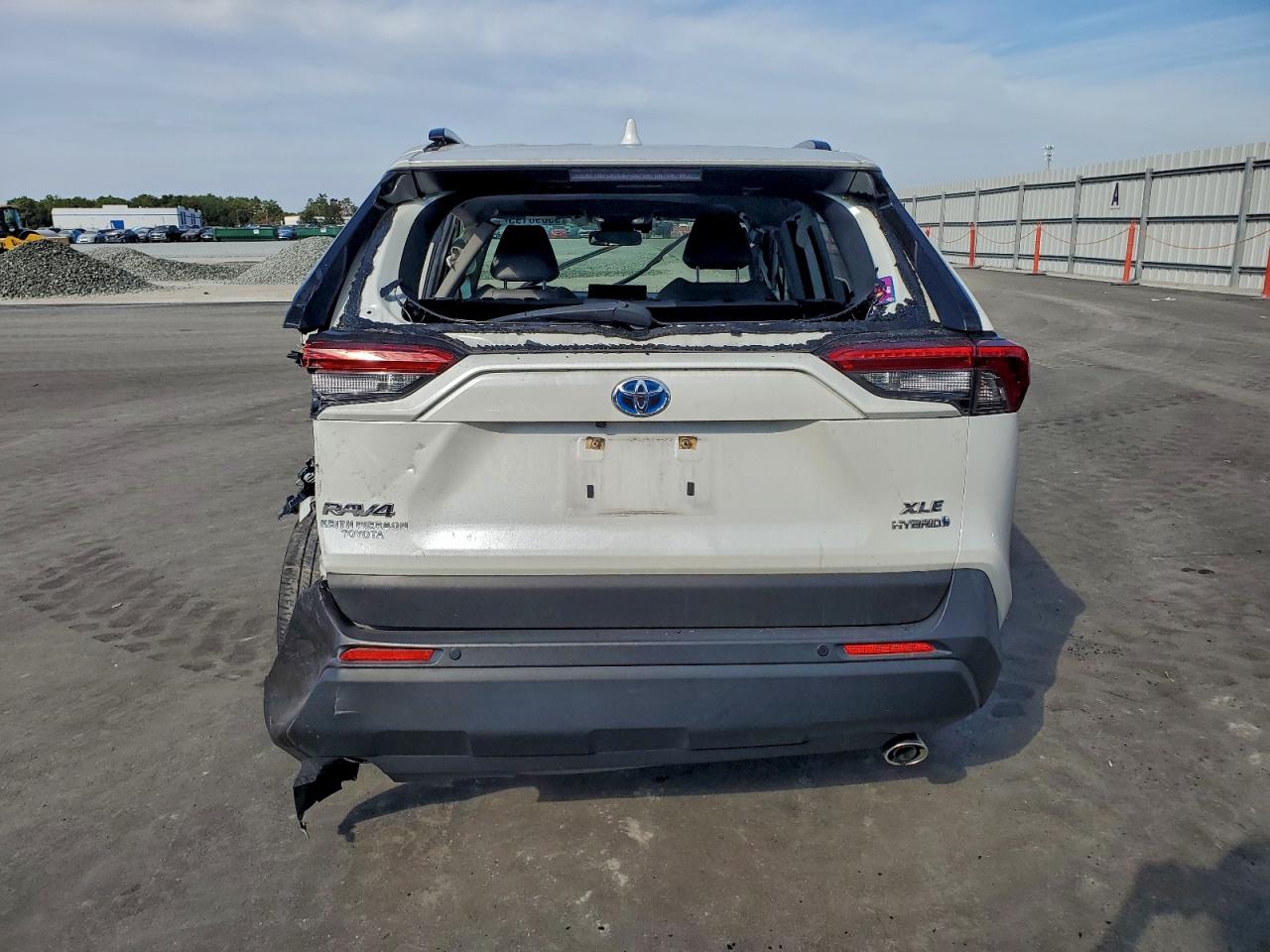 2022 Toyota Rav4 Xle Premium VIN: JTMB6RFV3ND076293 Lot: 93890195