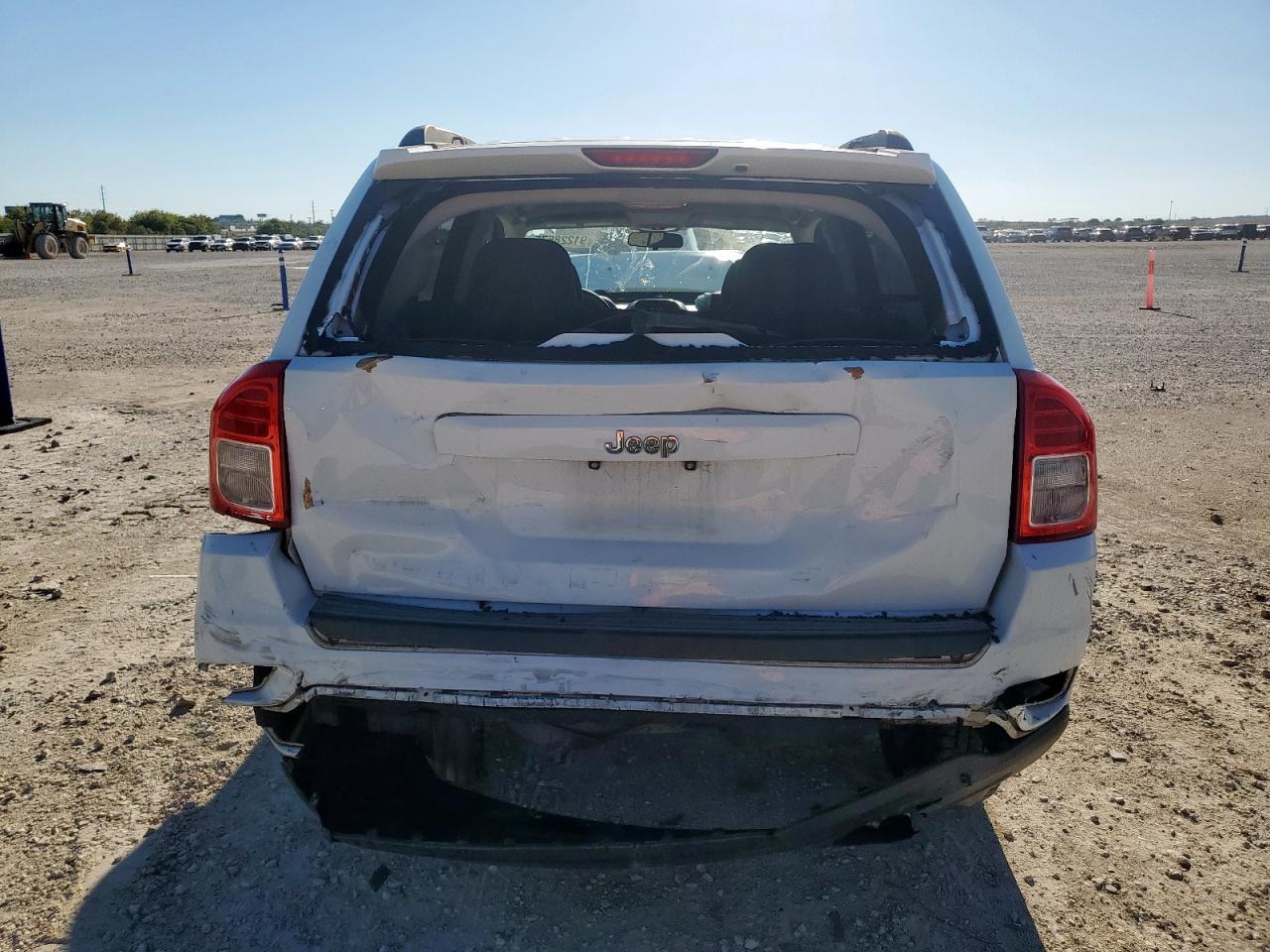 2013 Jeep Compass Sport VIN: 1C4NJCBA7DD270349 Lot: 91228675