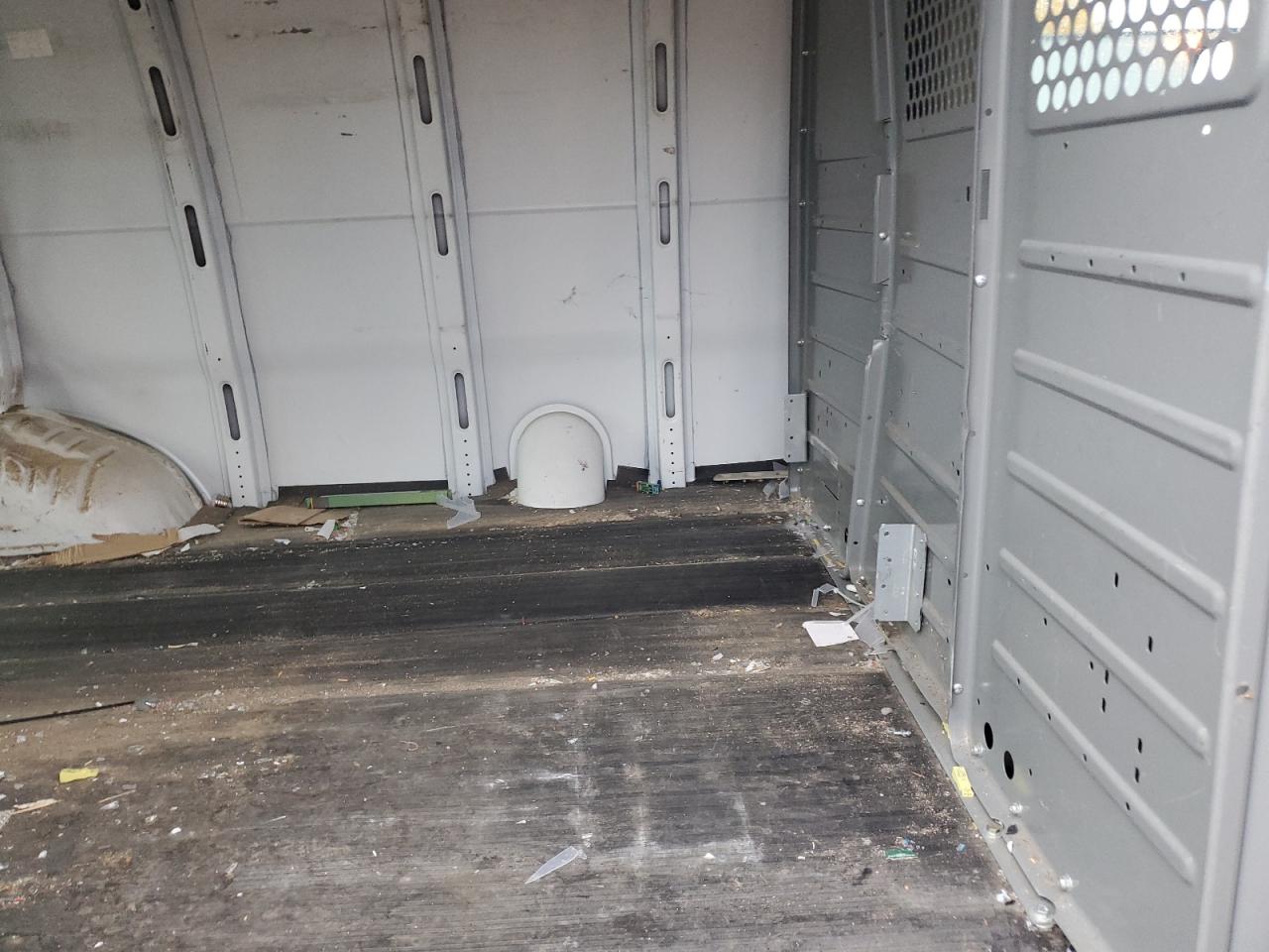 2015 Chevrolet Express G2500 VIN: 1GCWGFCF0F1286315 Lot: 91703315