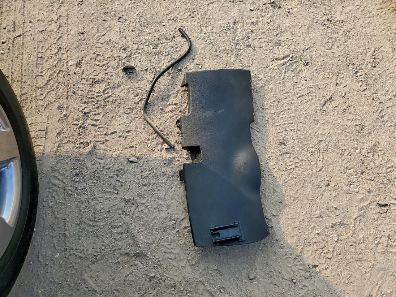 2018 Chevrolet Tahoe K1500 Premier VIN: 1GNSKCKC6JR129649 Lot: 94143355