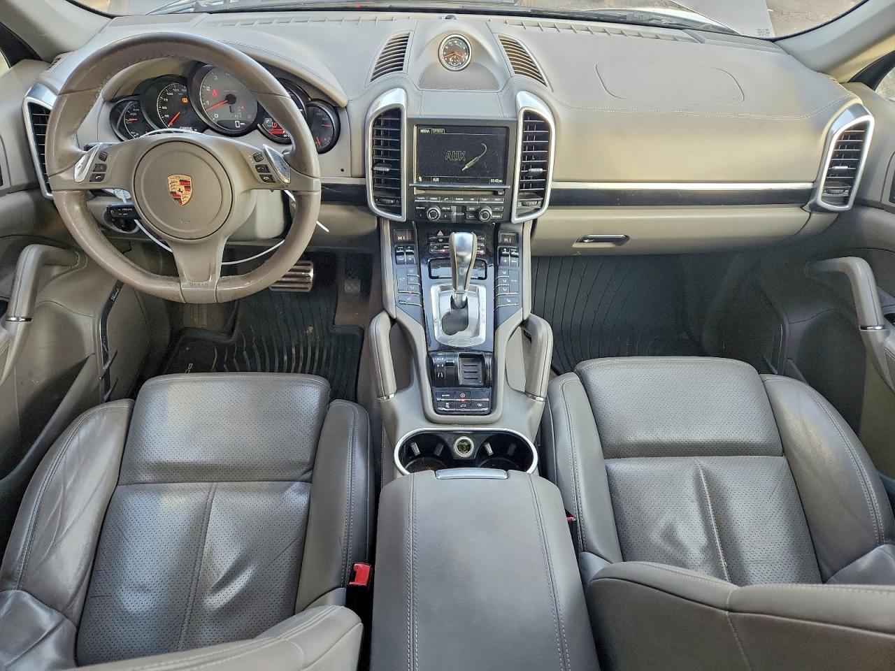 2013 Porsche Cayenne S VIN: WP1AB2A24DLA81954 Lot: 94791275