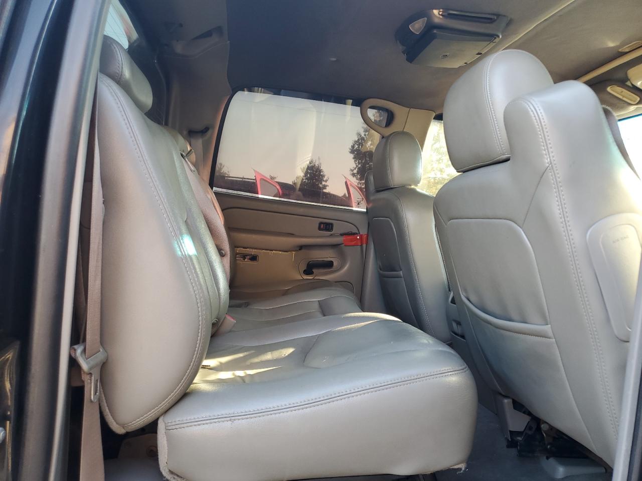 2005 Chevrolet Avalanche C1500 VIN: 3GNEC12Z05G168004 Lot: 90760835