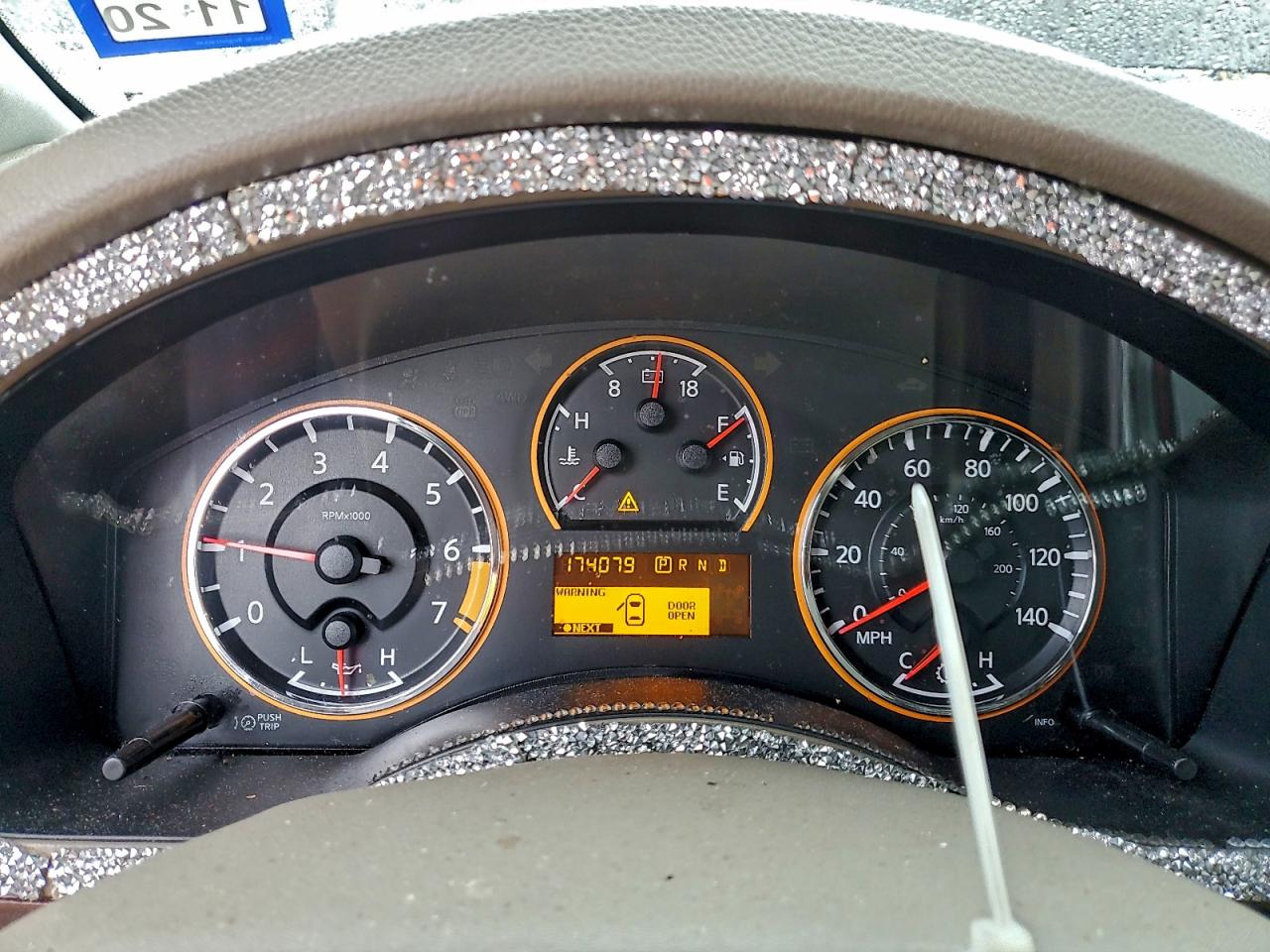 2015 Nissan Armada Sv VIN: 5N1BA0NDXFN617267 Lot: 94039605