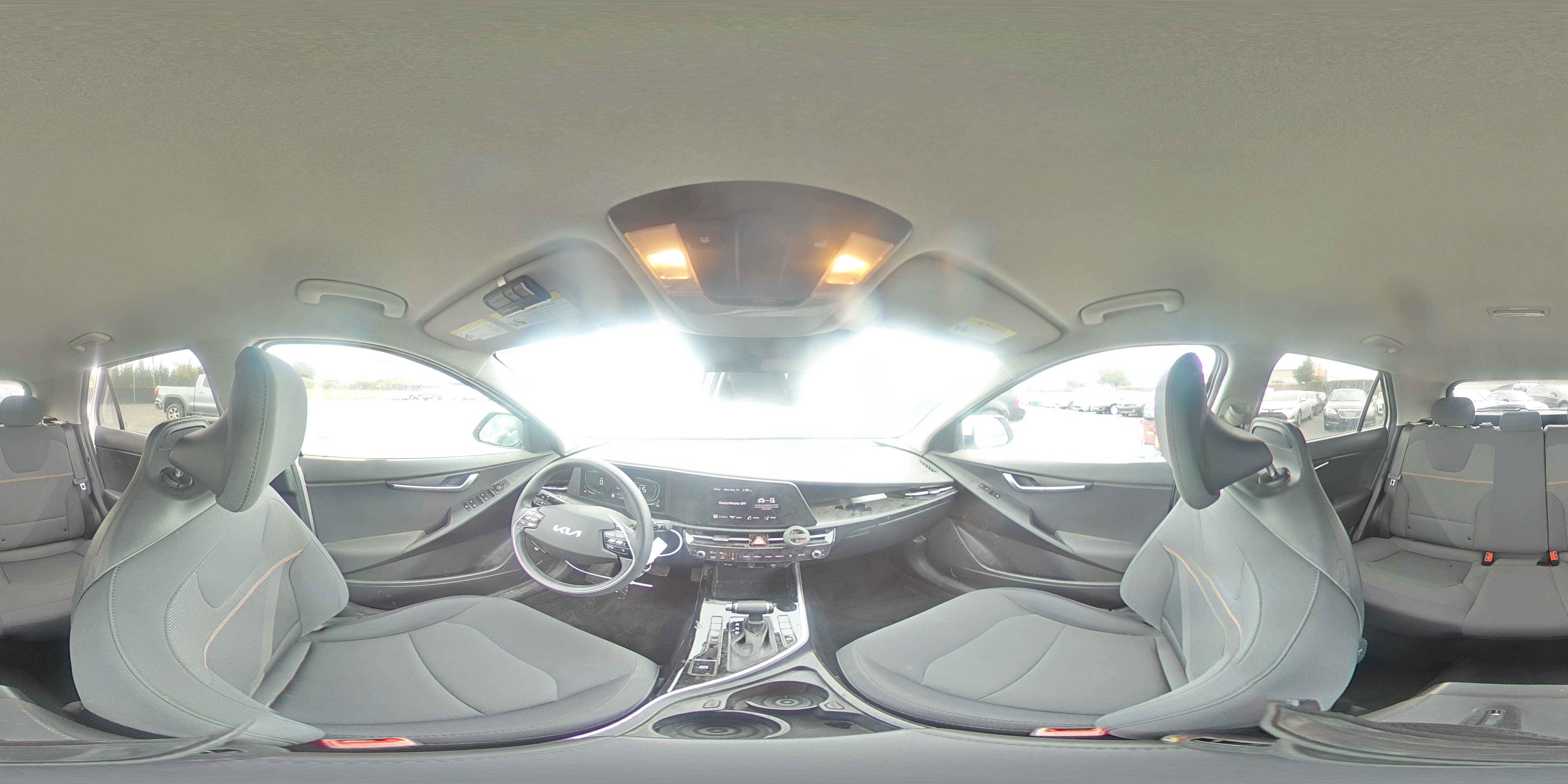 2024 Kia Niro Lx VIN: KNDCP3LE7R5126132 Lot: 93669455