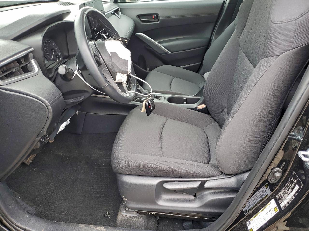 2023 Toyota Corolla Cross Le VIN: 7MUBAABG9PV052438 Lot: 93713315