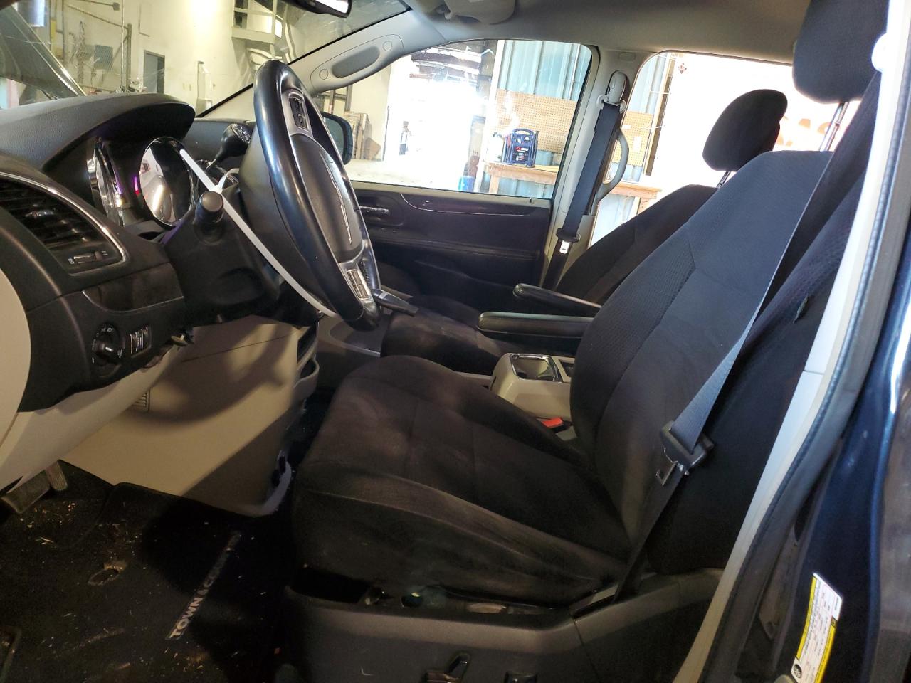 2014 Chrysler Town & Country Touring VIN: 2C4RC1BG5ER144400 Lot: 85956955