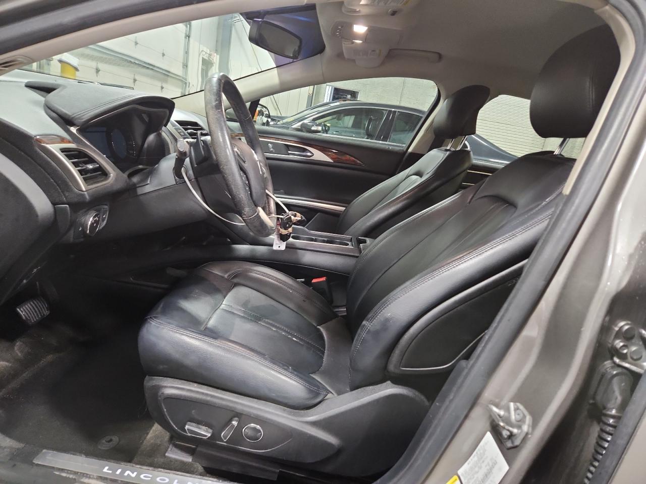 2016 Lincoln Mkz VIN: 3LN6L2G95GR633150 Lot: 92953075