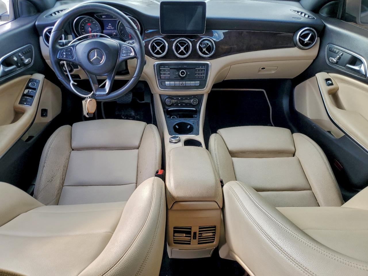 2018 Mercedes-Benz Cla 250 VIN: WDDSJ4EB4JN585747 Lot: 93410835