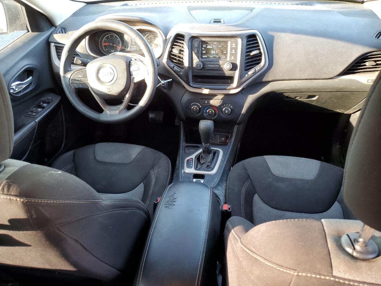 2015 Jeep Cherokee Sport VIN: 1C4PJLAB0FW596553 Lot: 91819645