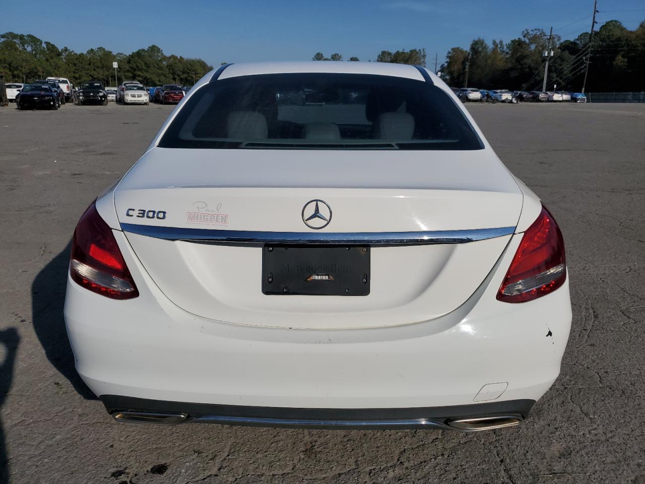 2016 Mercedes-Benz C 300 VIN: 55SWF4JB5GU177329 Lot: 93291165