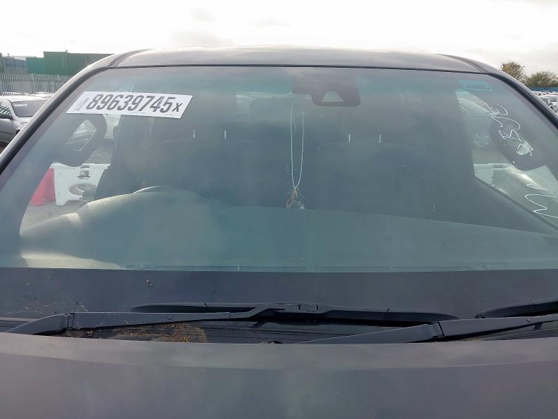 2023 TOYOTA HILUX INVINCIBLE X D/CAB PICK UP 2.8 D-4D AUTO