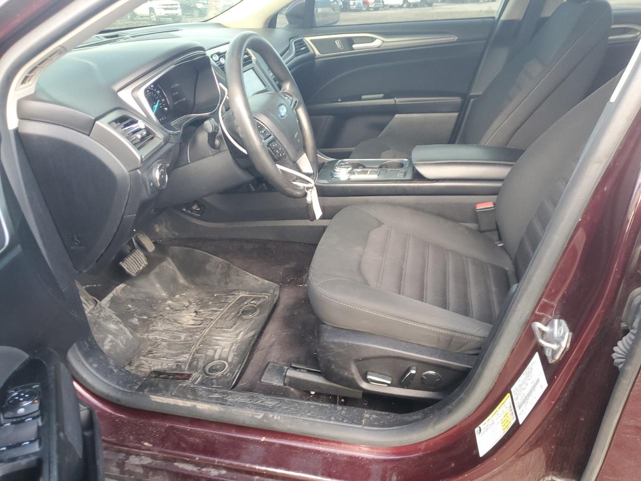 2017 Ford Fusion Se VIN: 3FA6P0H75HR321640 Lot: 92998145