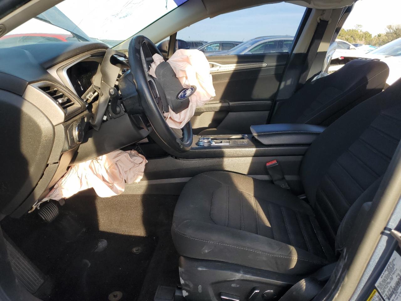 2019 Ford Fusion Se VIN: 3FA6P0HD4KR228847 Lot: 91909535