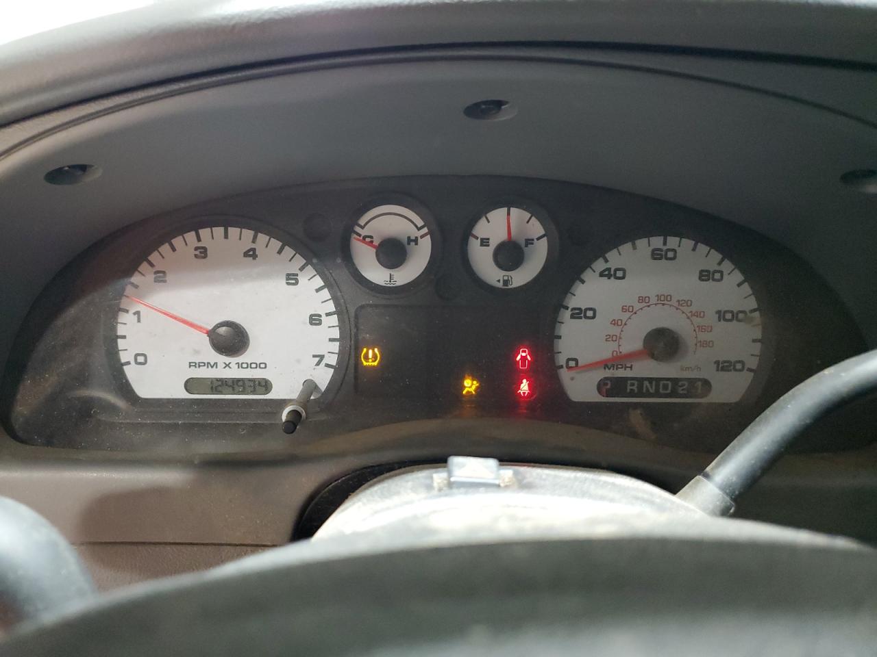 2010 Ford Ranger Super Cab VIN: 1FTLR4FE5APA73631 Lot: 90024185