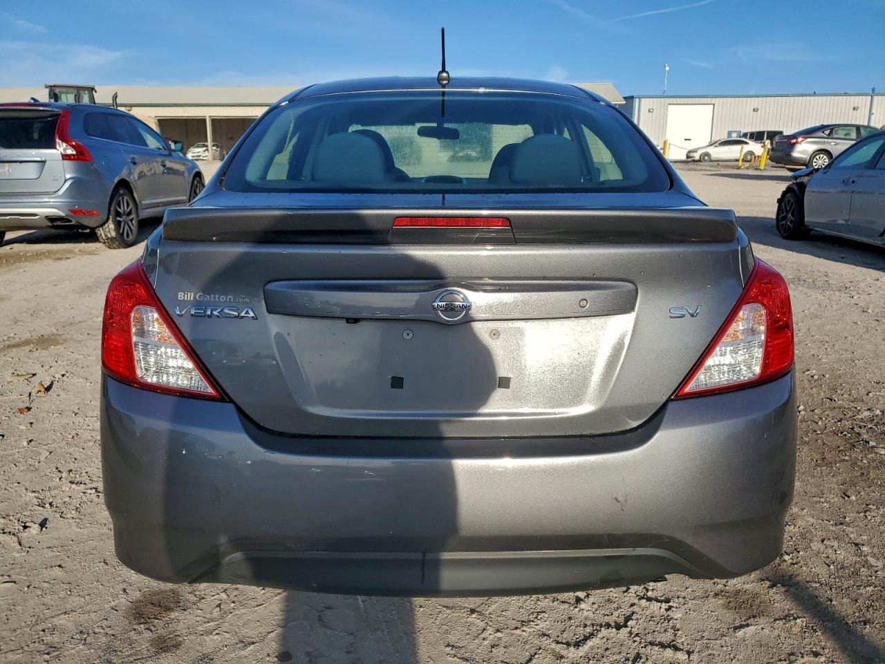 2019 Nissan Versa S VIN: 3N1CN7AP1KL812824 Lot: 93907125