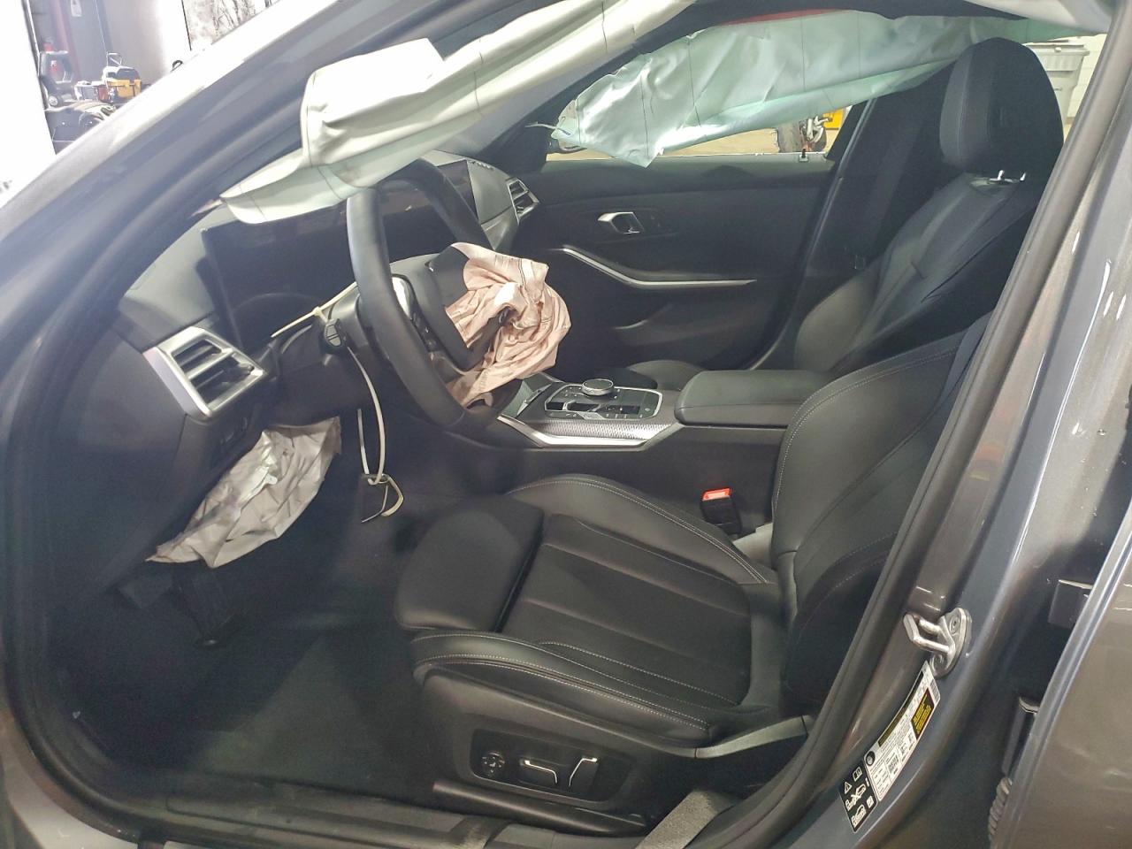 2025 BMW 330Xi VIN: 3MW89CW05S8E93262 Lot: 93915005