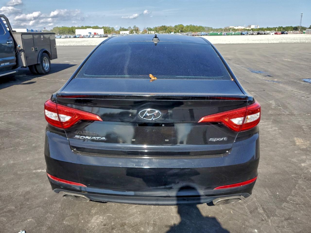 2015 Hyundai Sonata Sport VIN: 5NPE34AF3FH060387 Lot: 93713225